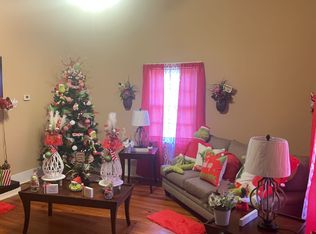31 Montague St, Reynolds, GA 31076