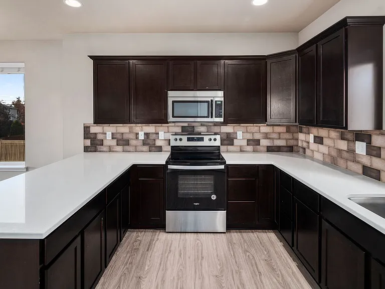 Rainier View Court Townhomes — Photo 41