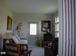 285 Webb Cir, Monroe, CT 06468