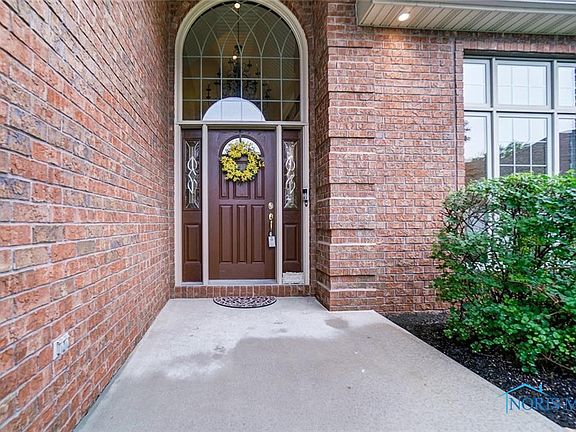 4th image of 15927 Lakeside Ct
