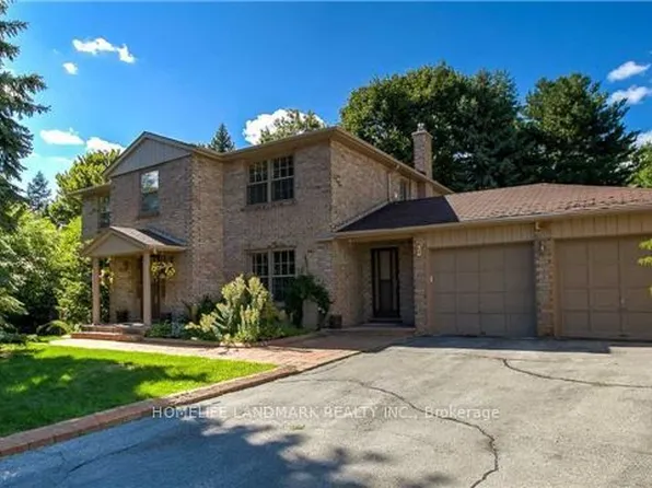 28 Cobblestone Dr, Markham, ON L3T 4E4