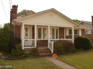 225 Chelsea Rd, Pasadena, MD 21122