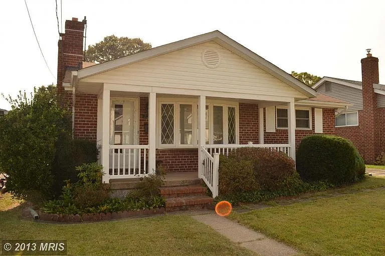 225 Chelsea Rd photo 1