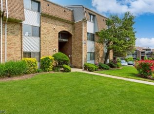 1702 Edison Glen Ter #1702, Edison, NJ 08837
