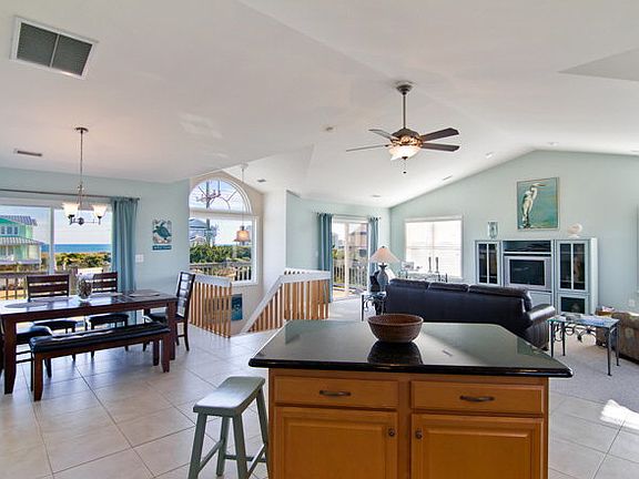 2nd image of 606 S Anderson Boulevard