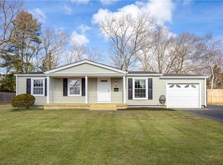 40 Pat Cir, North Kingstown, RI 02852