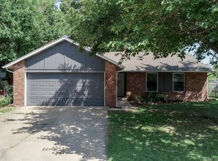 1120 W Birmingham St S, Broken Arrow, OK 74011