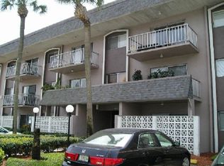 4610 W Gray St UNIT 104, Tampa, FL 33609