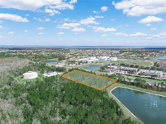 4th image of Pleasant Hill Rd