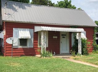 1735 W Chestnut St, Springfield, MO 65802