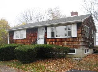 1276 Flanders Rd, Groton, CT 06355