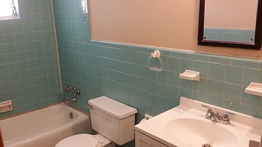 2nd image of 609 Idlewild Cir APT E