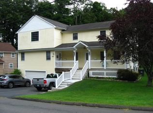 27 Hickok Ave, Bethel, CT 06801