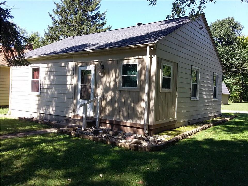 2nd image of 9146 E 13th St