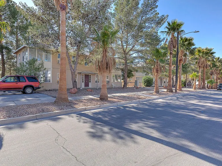 619 A Avenue — Photo 20