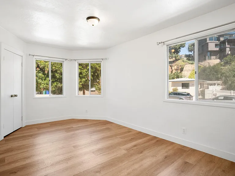 3296 Ibis St — Photo 27