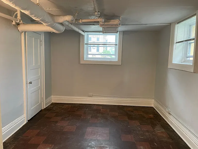 4762 2nd Ave #B2 — Photo 19