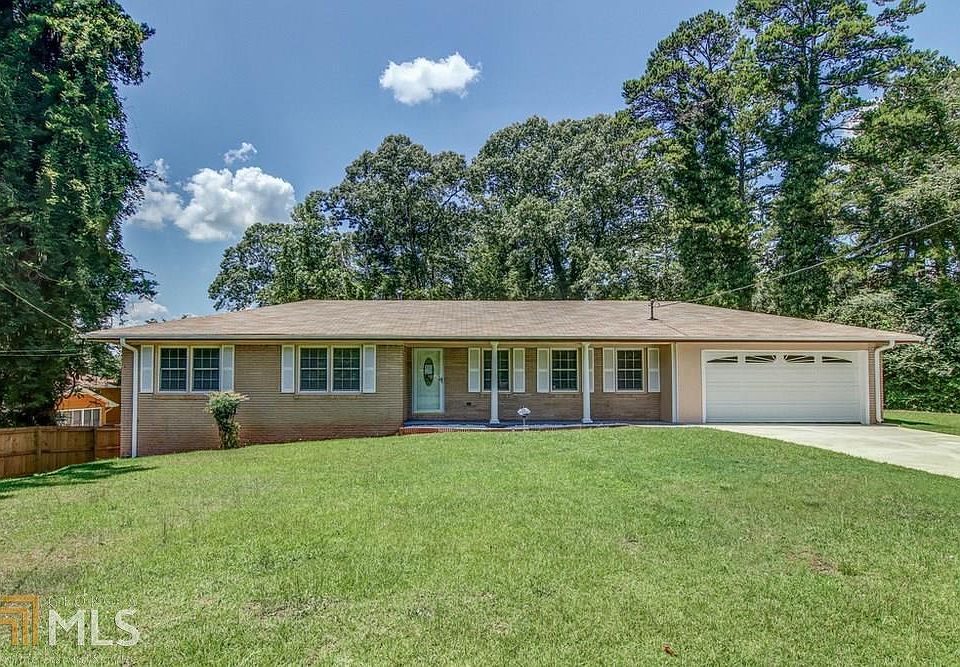 1st image of 2779 Davidson Dr