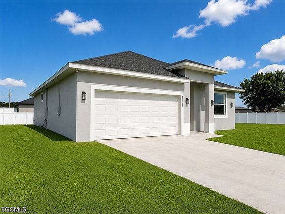 2nd image of 8006 Buttercup Cir