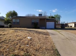 1710 E 11th Pl, Big Spring, TX 79720