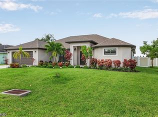 1702 SE 1st Terrace Cpe, Coral, FL 33990