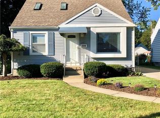 2846 Oak Grove Pl, Toledo, OH 43613