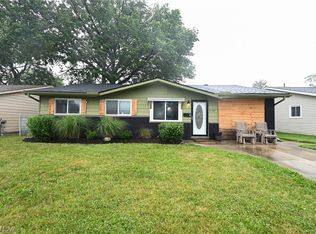 4709 Meadow Ln, Lorain, OH 44055