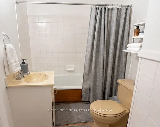33 Maitland St #302 — Photo 6