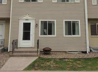 1471 Goodwin Ave N, Oakdale, MN 55128