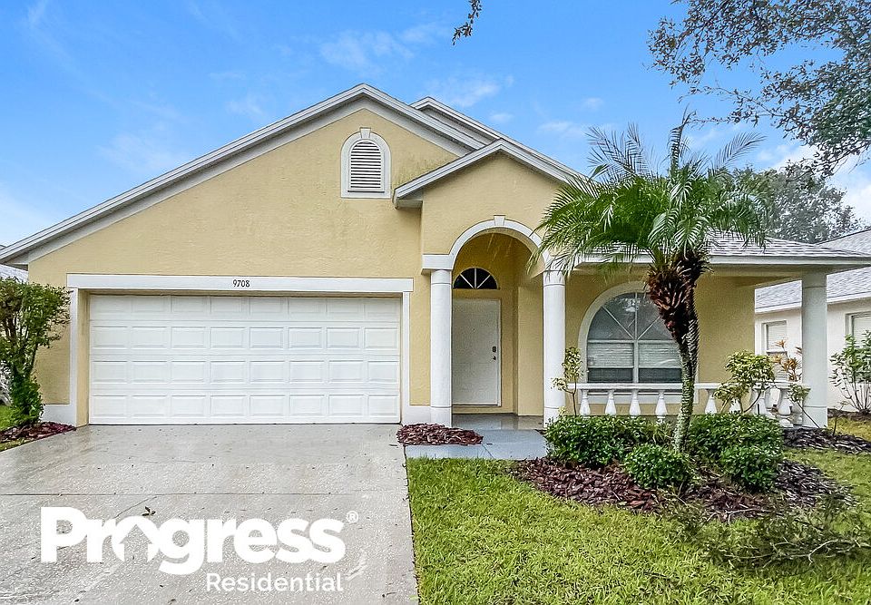 1st image of 9708 Laurel Ledge Dr