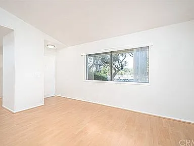 1965 Coulston St #1 — Photo 3