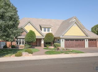 330 W Pebble Dr, Washington, UT 84780