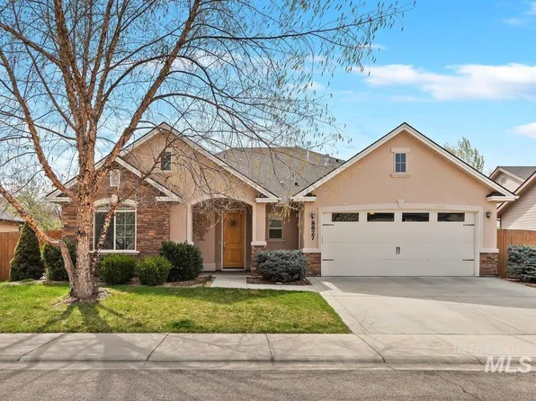 8827 W Sloan St, Boise, ID 83714