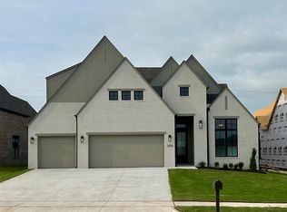 2605 W Twin Oaks St, Broken Arrow, OK 74011