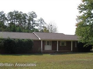 202 Reynolds St NW, Jacksonville, AL 36265