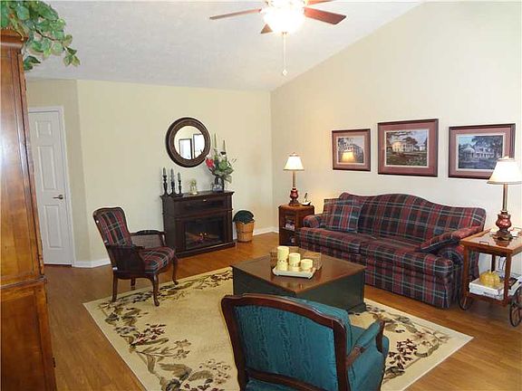 2nd image of 278 Clear Branch Dr