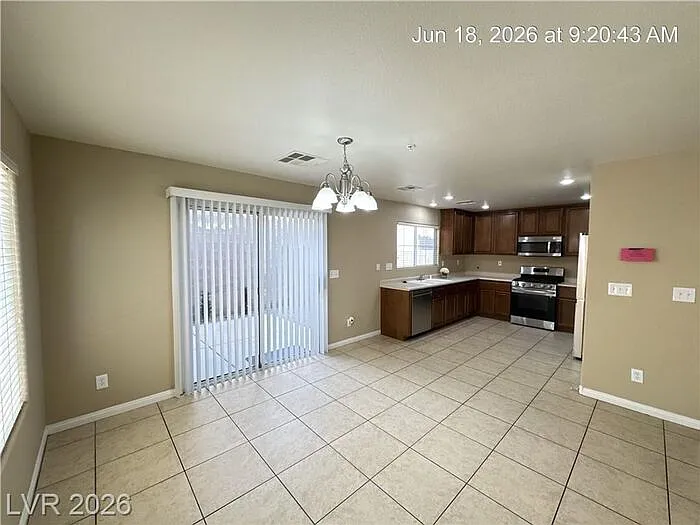 637 Lucky Pine St — Photo 5