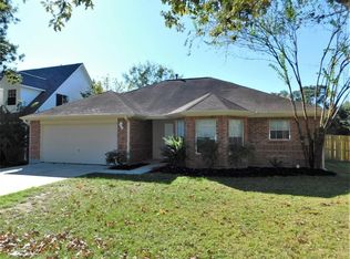 3808 Maple Dr, Conroe, TX 77302