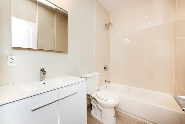 Rented by Bold New York | media 21