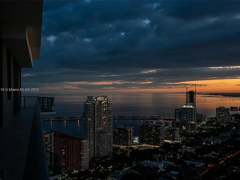 1300 S Miami Ave #UPH6 — Photo 6