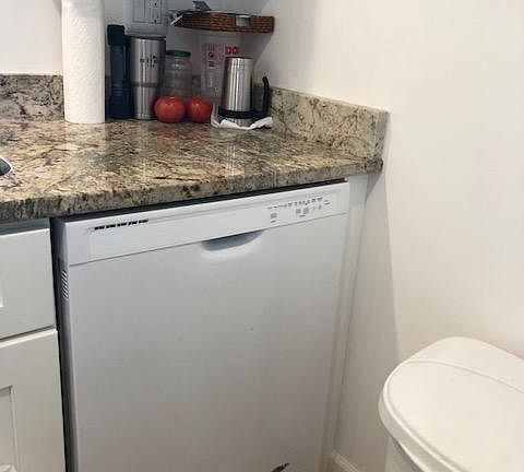 5th image of 4800 Ocean Beach Blvd APT 330
