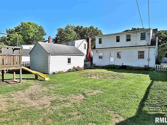 5th image of 2607 W Barker Ave