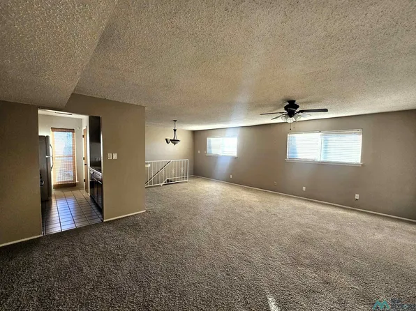 3524 Adenmor Ct, Clovis, NM 88101
