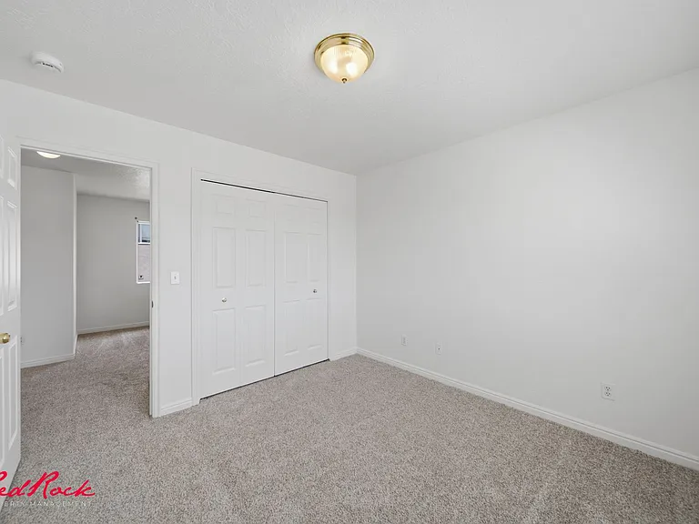 1058 N 1340 West Cir #2 — Photo 22