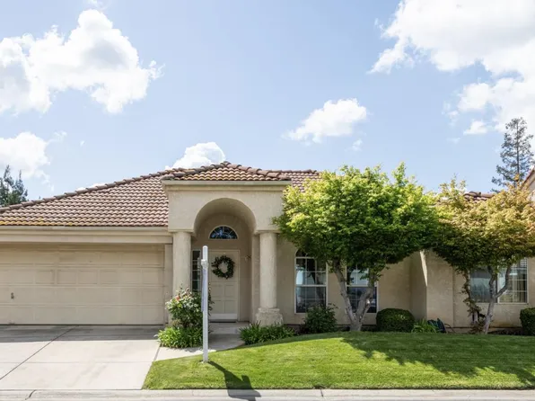 9505 N Senator Dr, Fresno, CA 93720