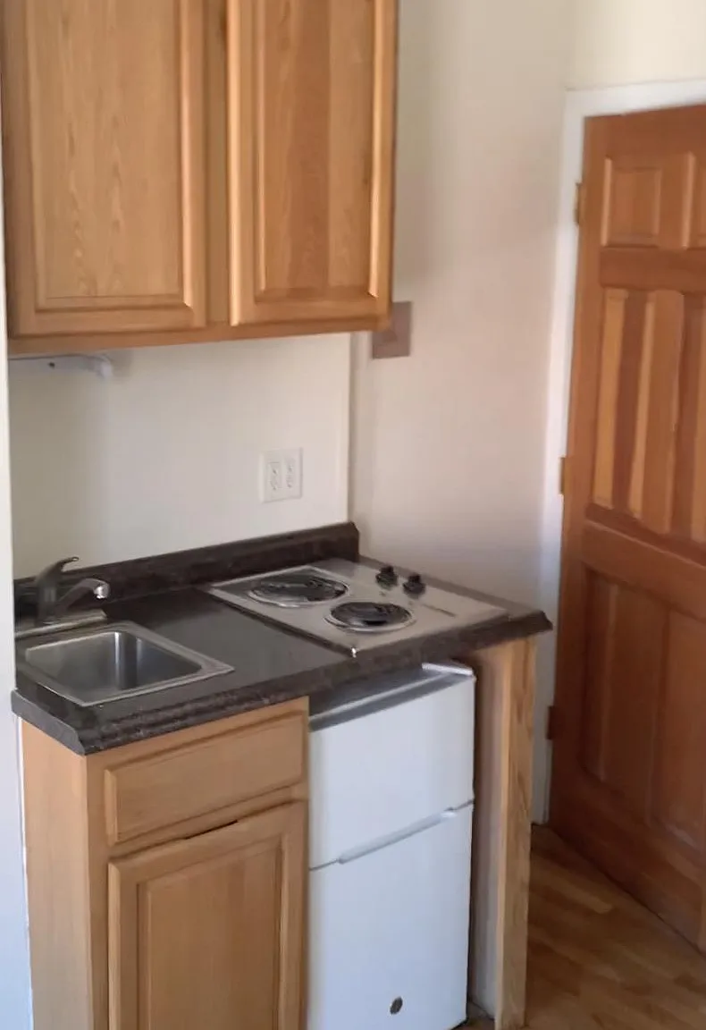 Studio, $1,795 — Photo 1