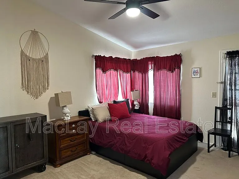9223 S 45th Pl — Photo 15