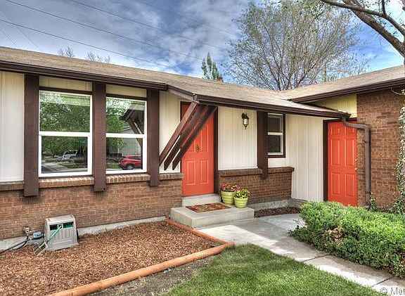 3rd image of 4941 W 71st Pl