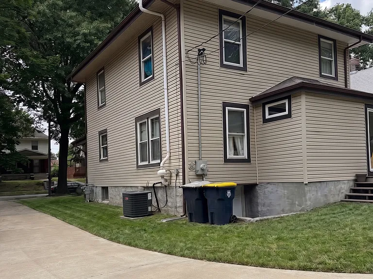 2931 Askew Ave — Photo 3