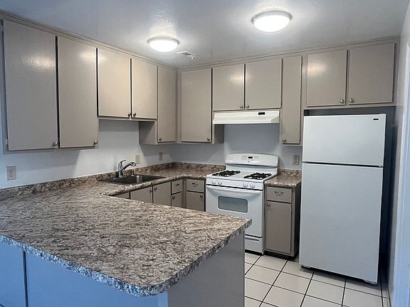 2nd image of 5524 Missie Way